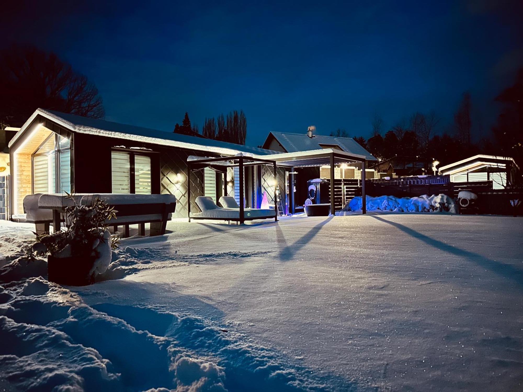 Voralpen Lodge - Ferienhaus Mit Gym & Wellnessbereich Traisen Экстерьер фото